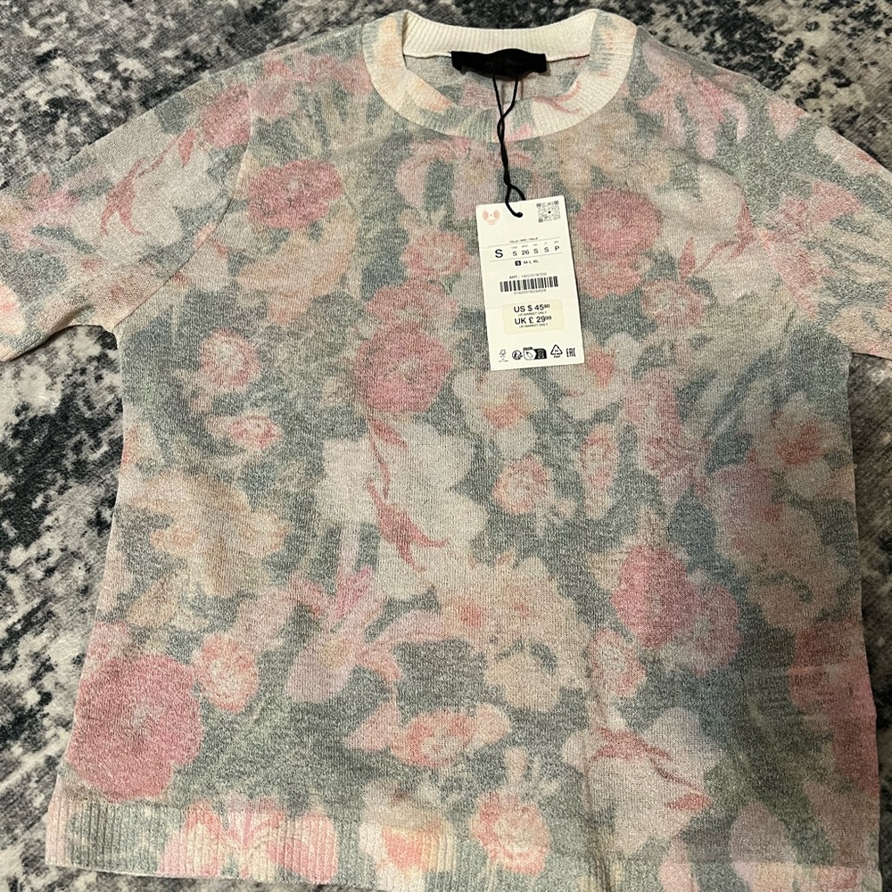 Zara Pink and Gray Floral Sweater